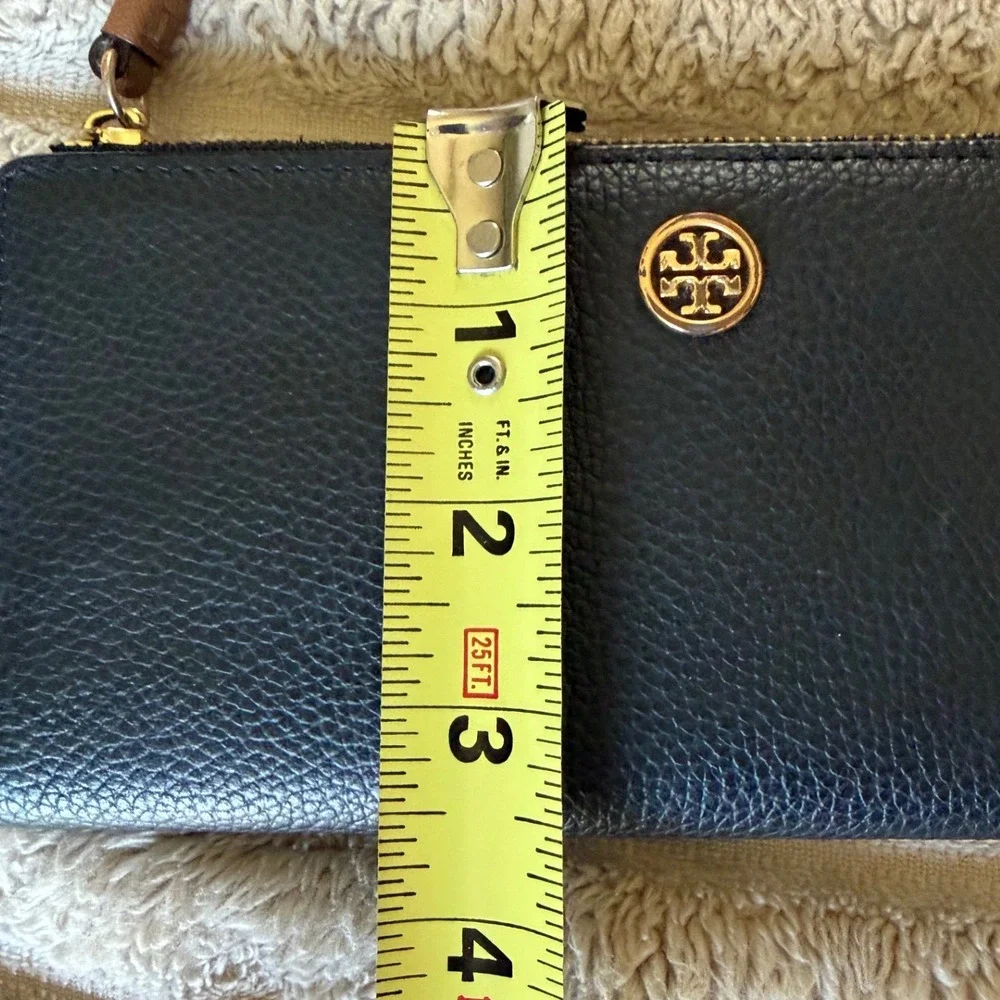 Tory Burch Black Pebbled Leather Slim Bi-Fold Wallet Gold Logo Medallion Striped